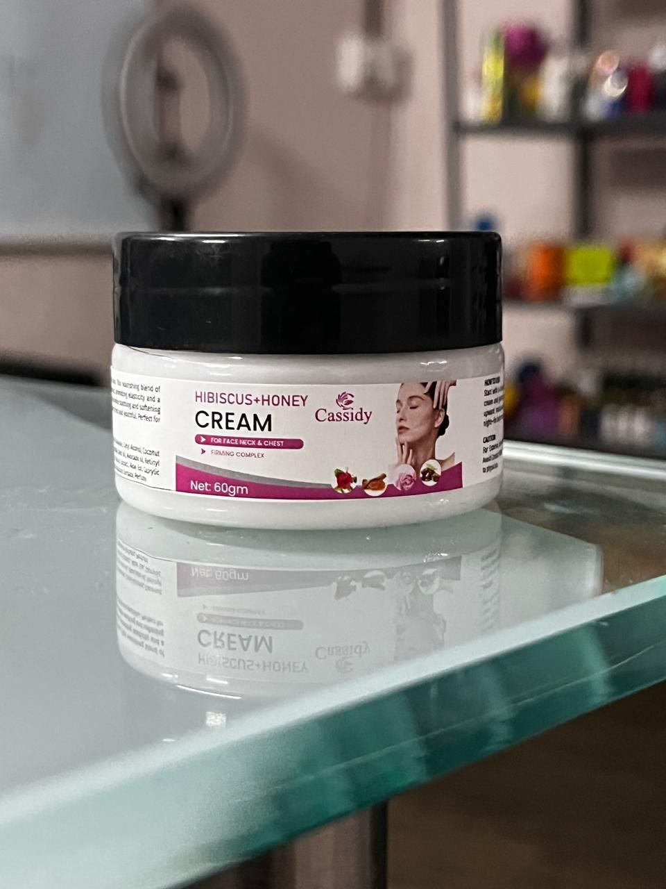 CASSIDY Hibiscus & Honey Cream II Nourishing moisturizer